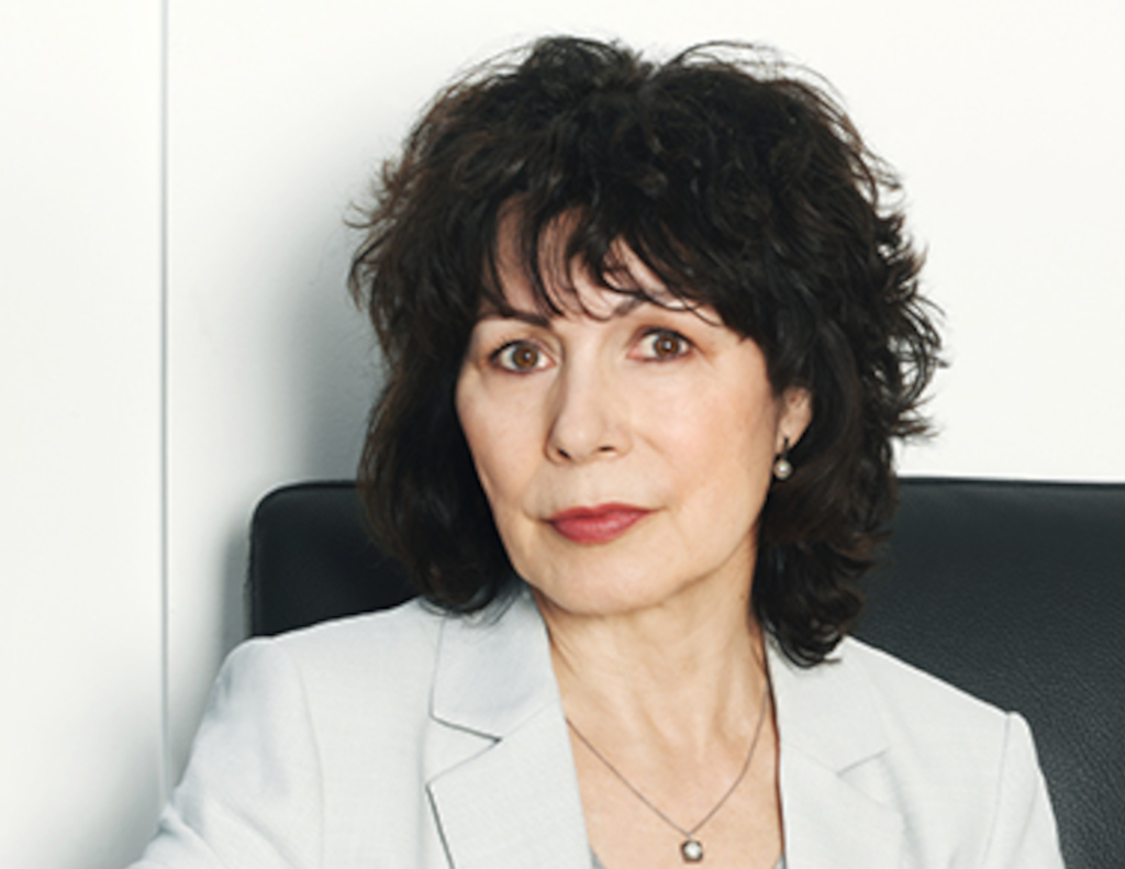 Sabine Adler
